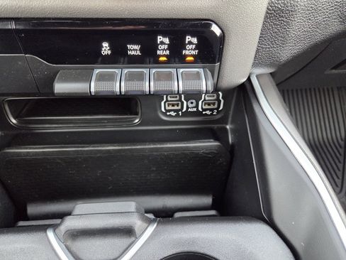 Used 2022 RAM 1500 Big Horn image 37
