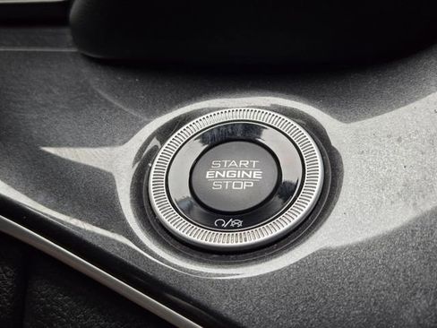 Certified 2023 Jeep Grand Cherokee L Laredo RWD image 23