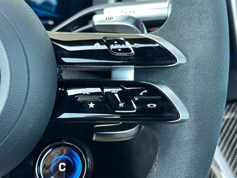 New 2025 Mercedes-Benz SL 63 AMG S e Performance 4MATIC image 28