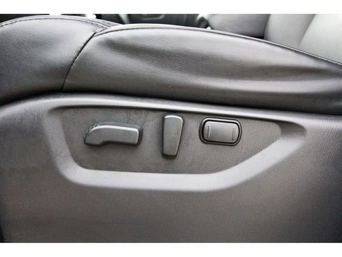 Used 2024 Nissan Armada SV RWD image 31