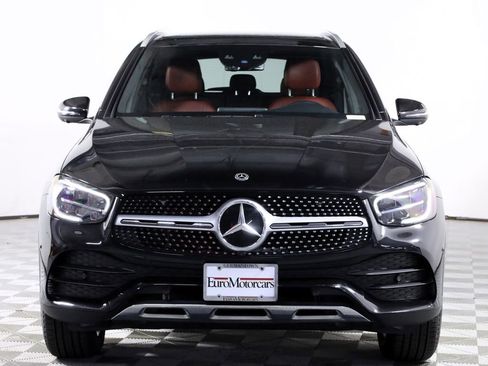 Used 2020 Mercedes-Benz GLC 300 4MATIC image 2