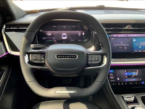 Used 2024 Jeep Wagoneer Launch Edition image 9