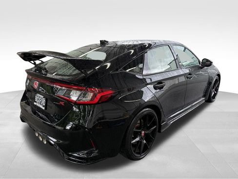 Used 2024 Honda Civic Type R image 5