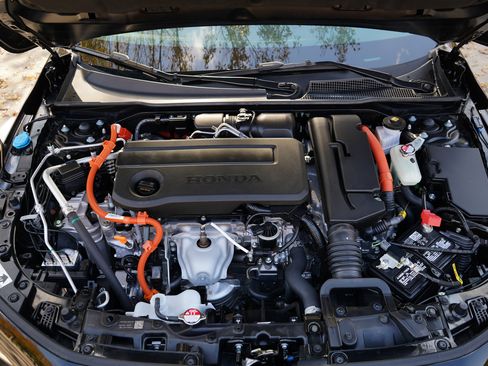 Certified 2025 Honda Civic Sport Touring image 44