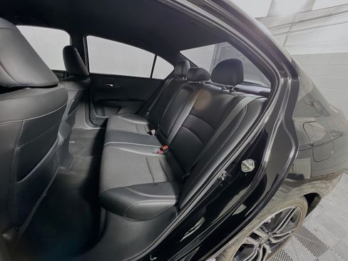 Used 2016 Honda Accord Sport image 27