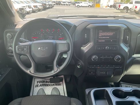Used 2026 Chevrolet Silverado 2500 Custom w/ Custom Value Package AWD/4WD image 18