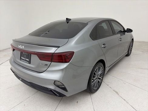Used 2022 Kia Forte GT-Line FWD image 5