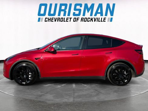 Used 2023 Tesla Model Y Long Range AWD/4WD image 3