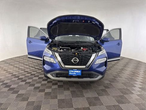 Used 2021 Nissan Rogue SL w/ Premium Package image 14