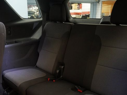 Used 2023 Chevrolet Traverse LT image 22