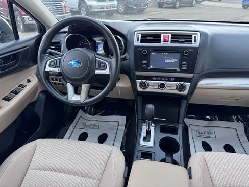 Used 2017 Subaru Outback 2.5i AWD/4WD image 26
