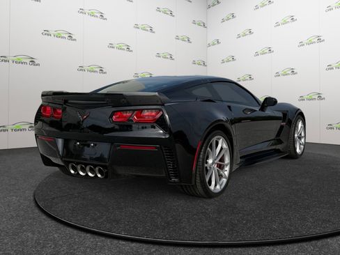 Used 2019 Chevrolet Corvette Grand Sport w/ Carbon Flash Badge Package image 7