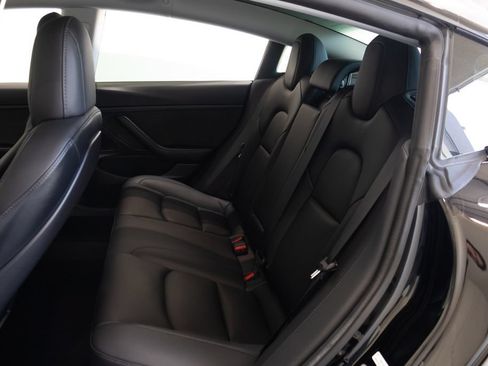 Used 2020 Tesla Model 3 Standard Range Plus RWD image 20