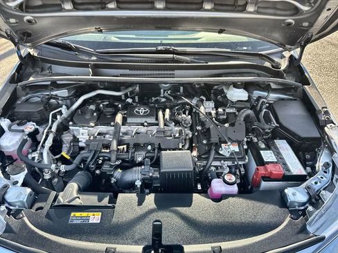 Used 2025 Toyota Corolla LE image 33