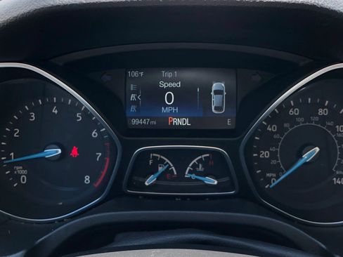 Used 2018 Ford Focus SE FWD image 18