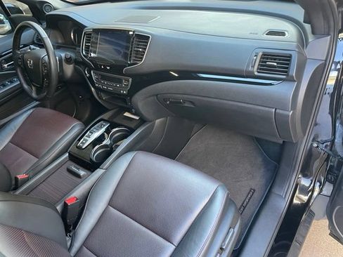 Used 2023 Honda Ridgeline Black Edition image 18