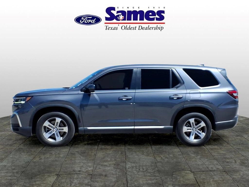 Used 2025 Honda Pilot EX-L image 6