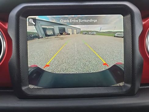 Used 2021 Jeep Gladiator Rubicon AWD/4WD image 24