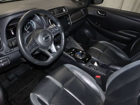 Certified 2018 Nissan Leaf SL w/ SL Technology Package FWD image 25