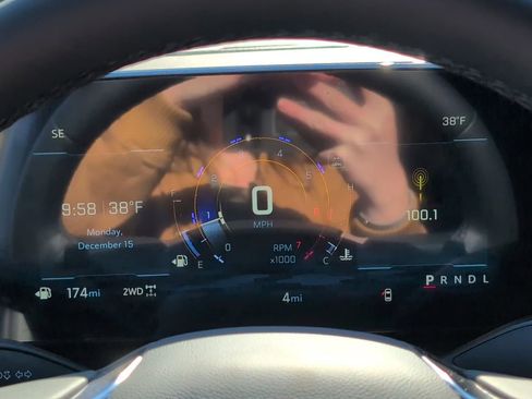 New 2026 Chevrolet Equinox LT w/ Safety and Technology Package image 24