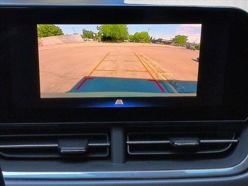 Certified 2024 Chevrolet Trax ACTIV w/ Sunroof Package FWD image 19
