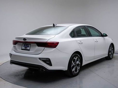 Used 2021 Kia Forte LXS image 6