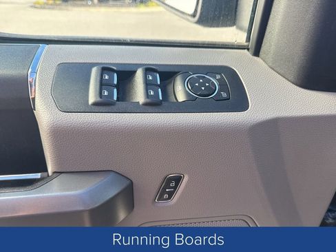 Used 2016 Ford F150 XLT image 9