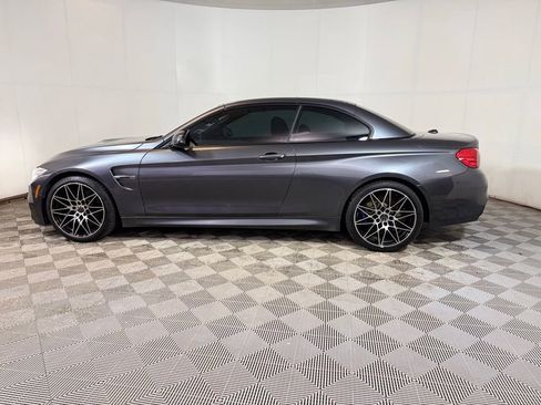 Used 2016 BMW M4 Convertible image 3