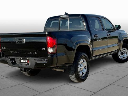 Used 2023 Toyota Tacoma SR image 11