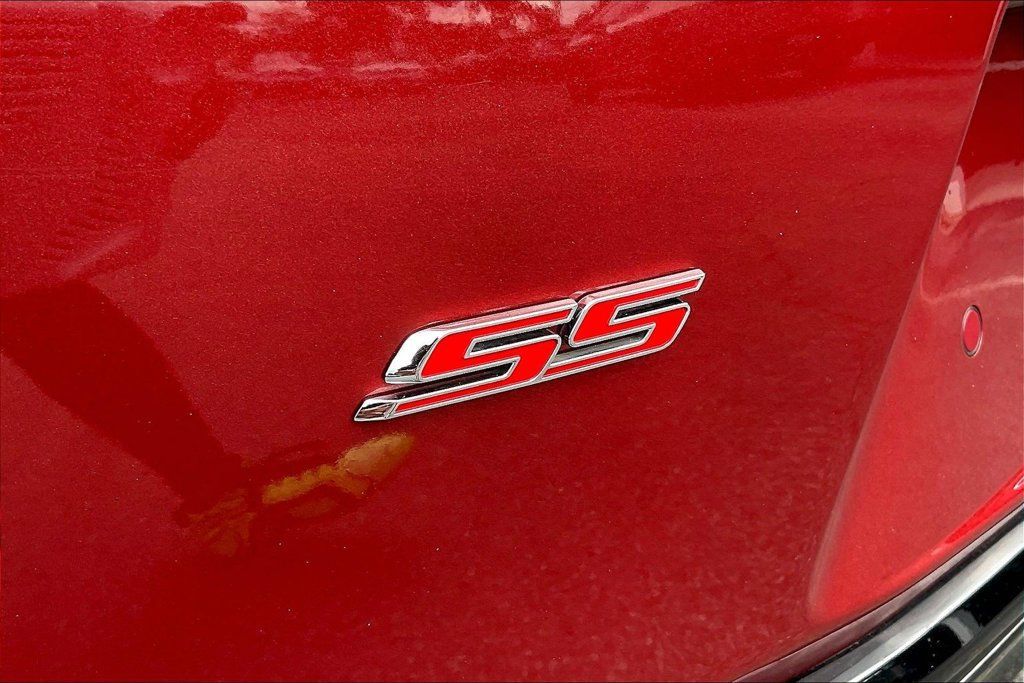 Used 2016 Chevrolet Camaro SS RWD image 22