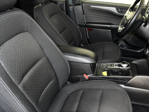 Used 2025 Ford Escape Active AWD/4WD image 39