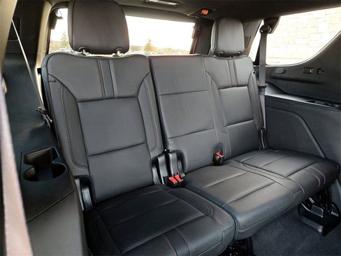 Used 2024 Chevrolet Tahoe RST w/ Luxury Package image 32