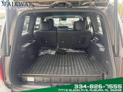 Used 2025 Toyota Land Cruiser image 28