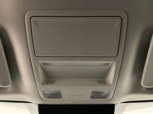 New 2025 Ford Maverick XL w/ Equipment Group 102A image 19