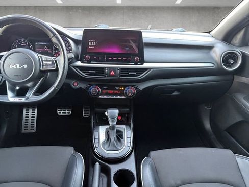 Used 2022 Kia Forte GT-Line image 3