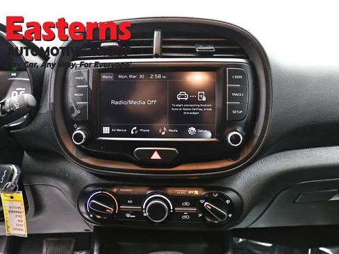 Used 2023 Kia Soul LX w/ Option Group 015 FWD image 12