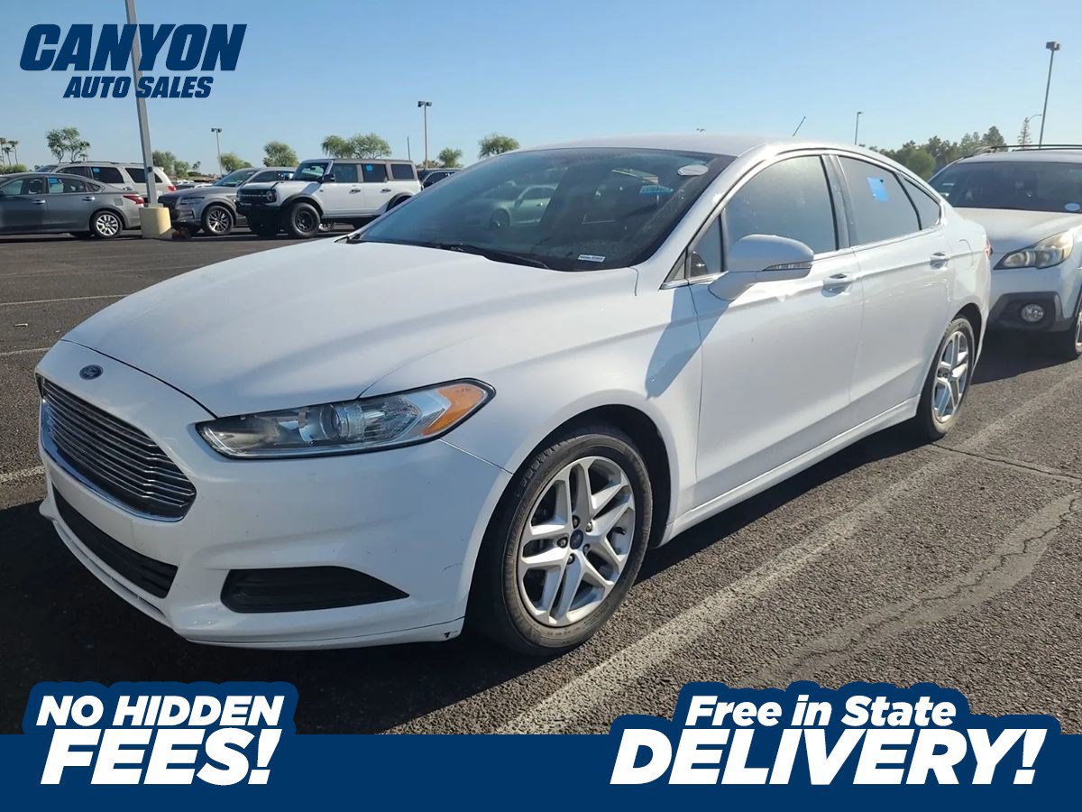 Used 2016 Ford Fusion SE FWD image 1