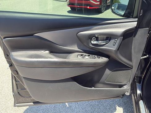 Used 2020 Nissan Murano SL w/ Cargo Package FWD image 28