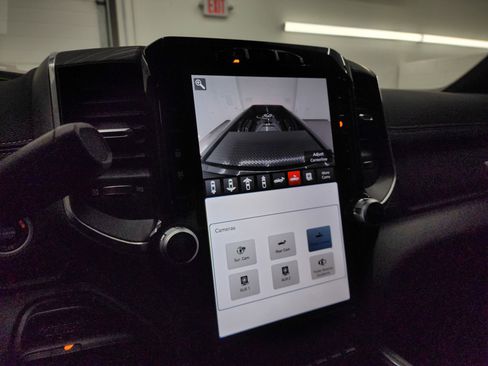 Used 2024 RAM 3500 Laramie w/ Night Edition image 21