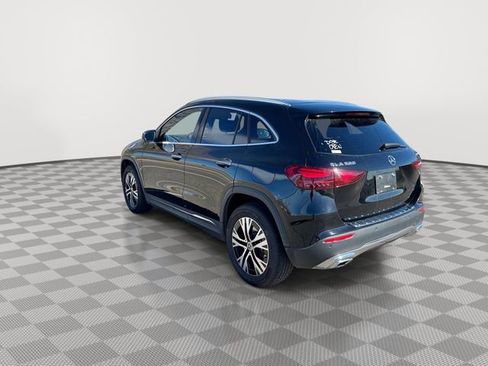 Used 2025 Mercedes-Benz GLA 250 4MATIC image 6