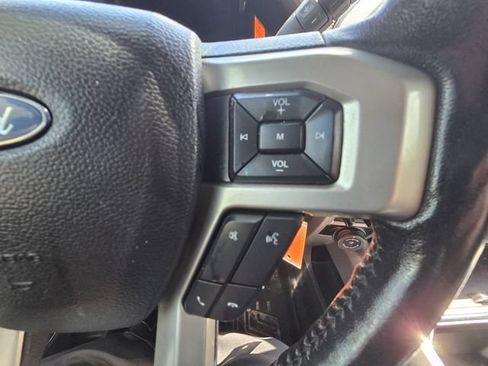 Used 2021 Ford F250 Lariat AWD/4WD image 15