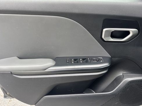 Used 2025 Kia K4 LXS FWD image 10