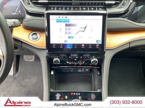 Used 2022 Jeep Grand Cherokee L Summit AWD/4WD image 11