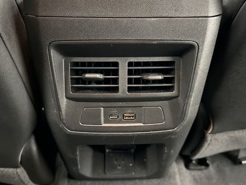 Used 2025 Chevrolet Colorado ZR2 AWD/4WD image 19