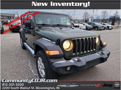 Used 2022 Jeep Wrangler Unlimited Sport image 1