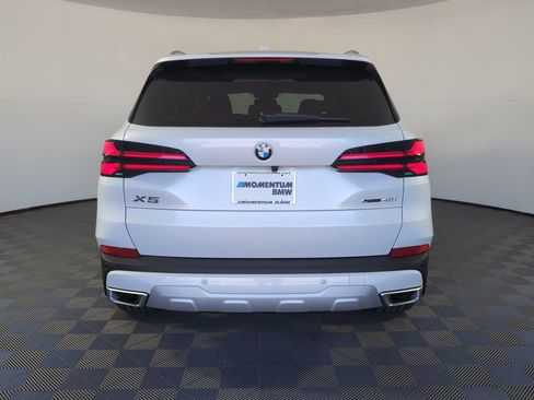 Used 2026 BMW X5 sDrive40i w/ Premium Package image 8