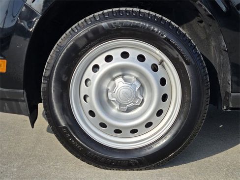 Used 2024 Ford Maverick XL image 10