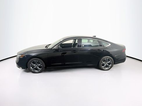Used 2025 Honda Accord EX-L image 8