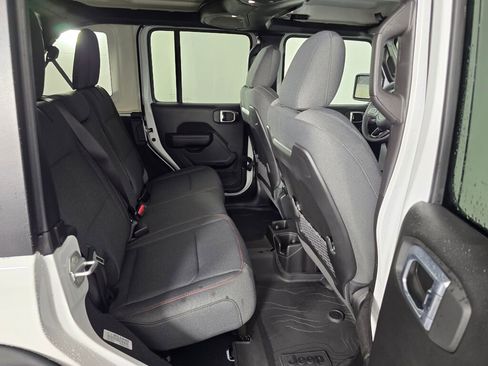 New 2026 Jeep Wrangler Unlimited Rubicon w/ Steel Bumper Group image 33