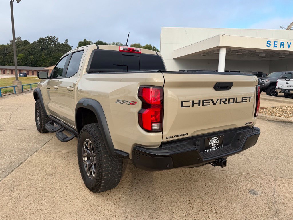 Used 2023 Chevrolet Colorado ZR2 w/ ZR2 Convenience Package III AWD/4WD image 4